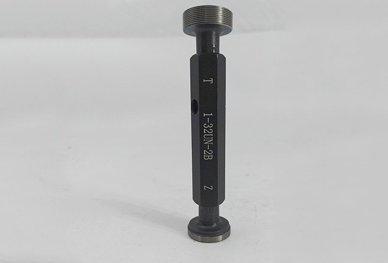检测量具:螺纹规 检测量具:螺纹规